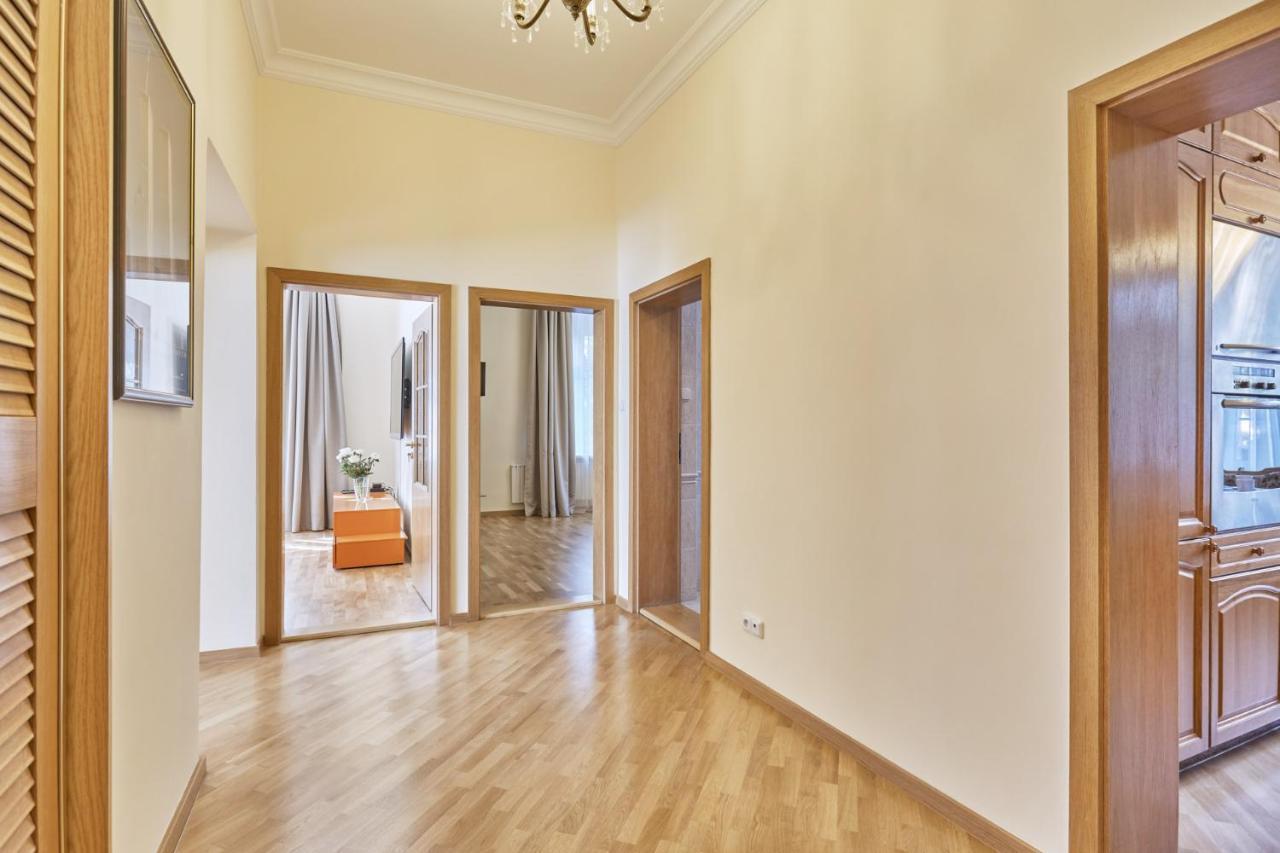 Villa Deluxe Apartments كارلوفي فاري المظهر الخارجي الصورة
